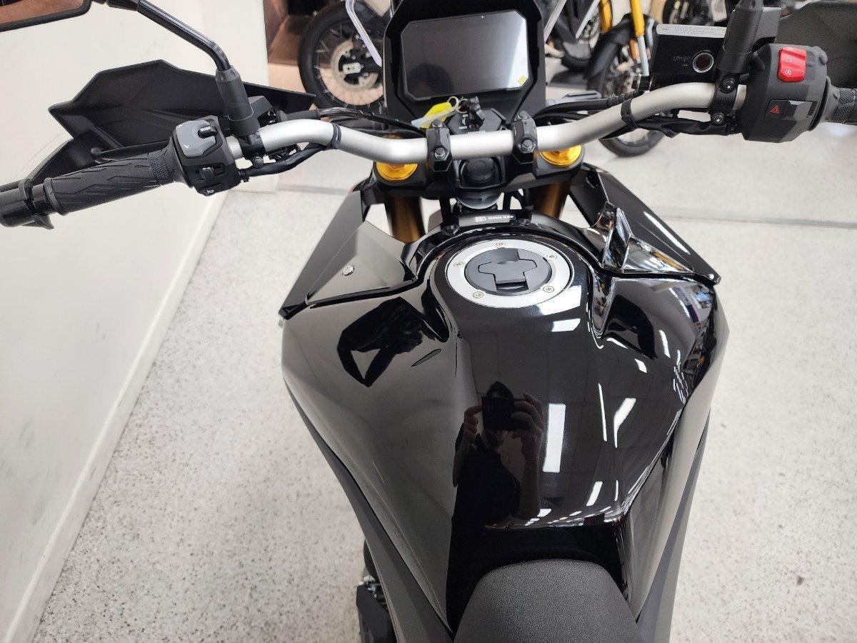 2026 SUZUKI V-STROM 800DE ROAD