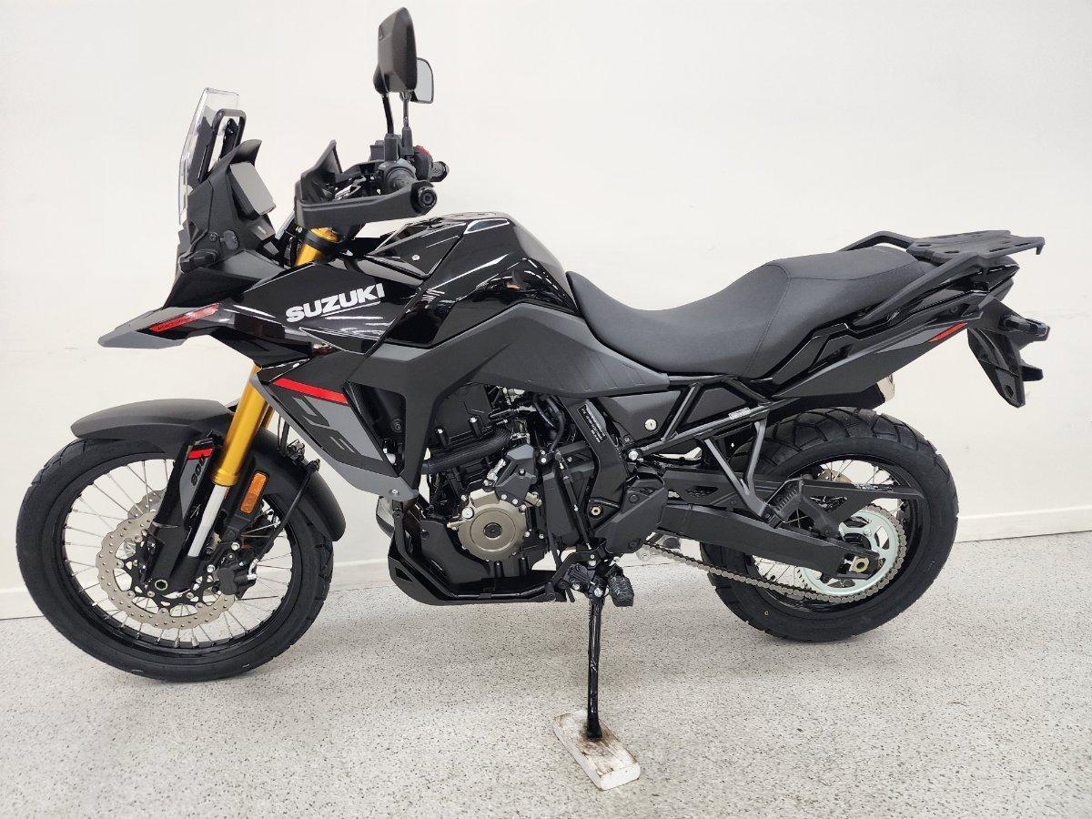 2026 SUZUKI V-STROM 800DE ROAD