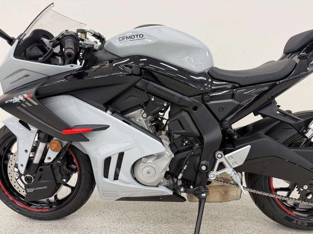 2025 CF MOTO 675 SR-R SPORTS