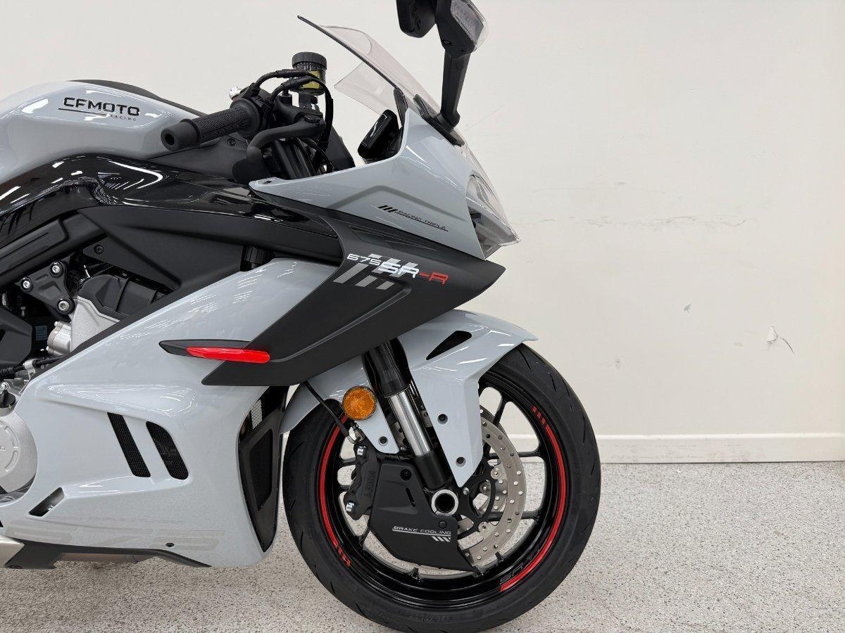 2025 CF MOTO 675 SR-R SPORTS