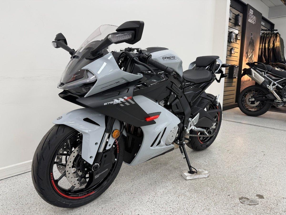 2025 CF MOTO 675 SR-R SPORTS