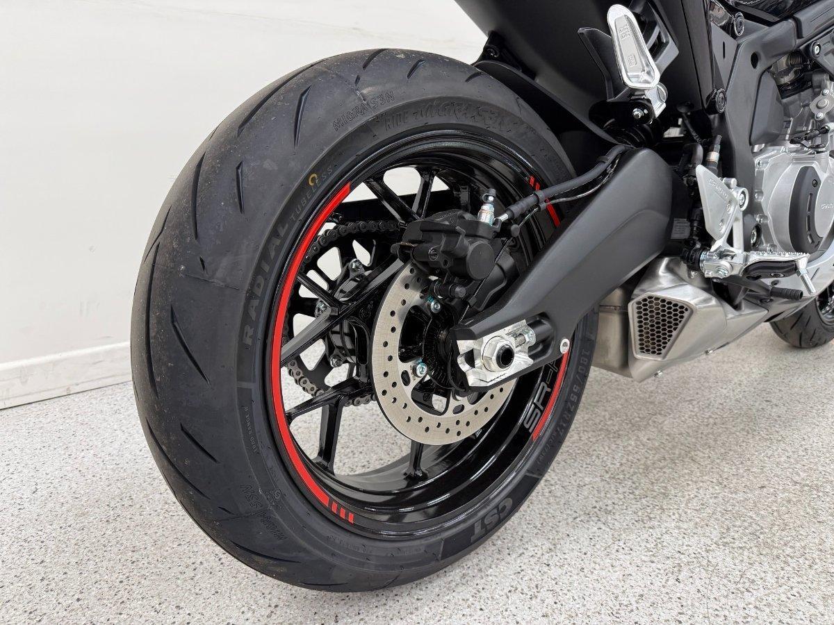 2025 CF MOTO 675 SR-R SPORTS