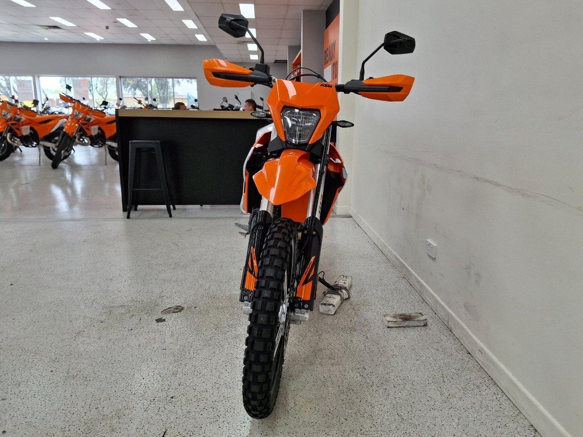2026 KTM 690 ENDURO R ENDURO
