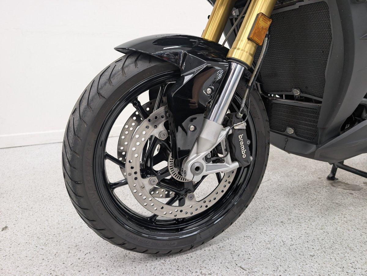 2019 BMW S 1000 XR TRIPLE BLACK DUAL SPORTS