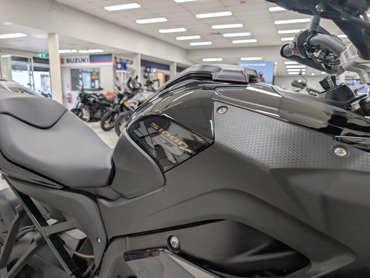 2019 BMW S 1000 XR TRIPLE BLACK DUAL SPORTS