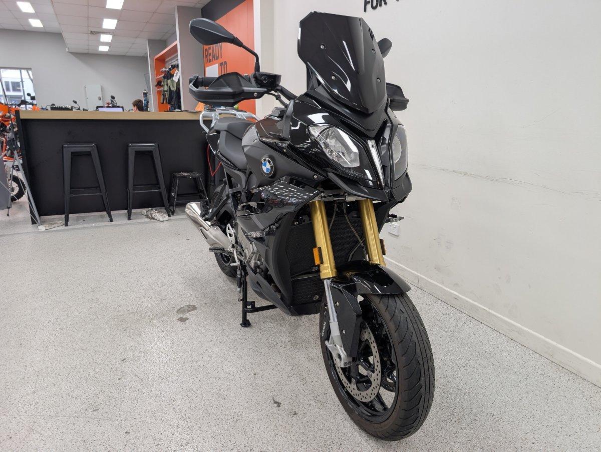 2019 BMW S 1000 XR TRIPLE BLACK DUAL SPORTS