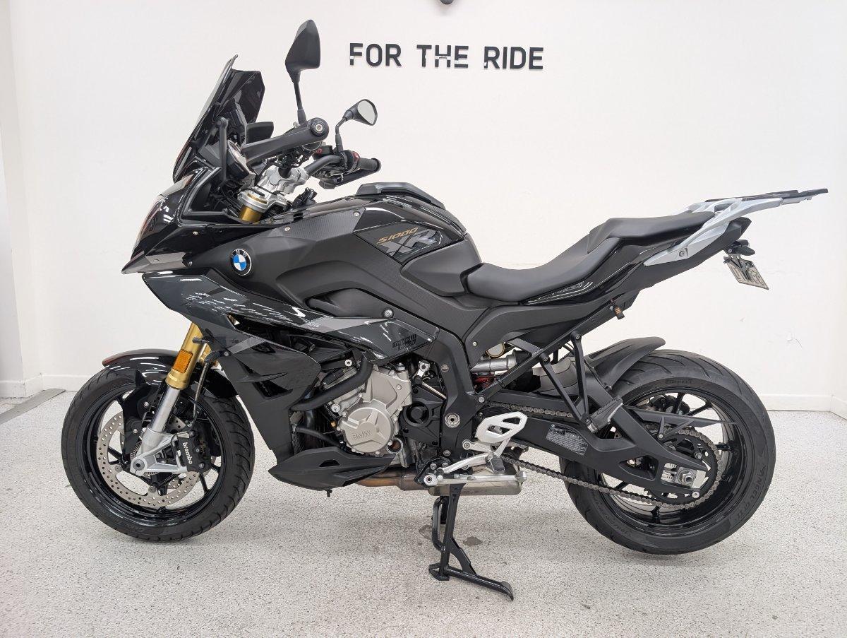 2019 BMW S 1000 XR TRIPLE BLACK DUAL SPORTS