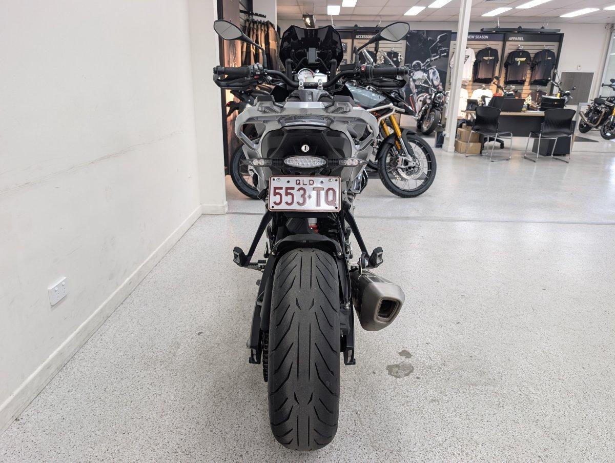 2019 BMW S 1000 XR TRIPLE BLACK DUAL SPORTS