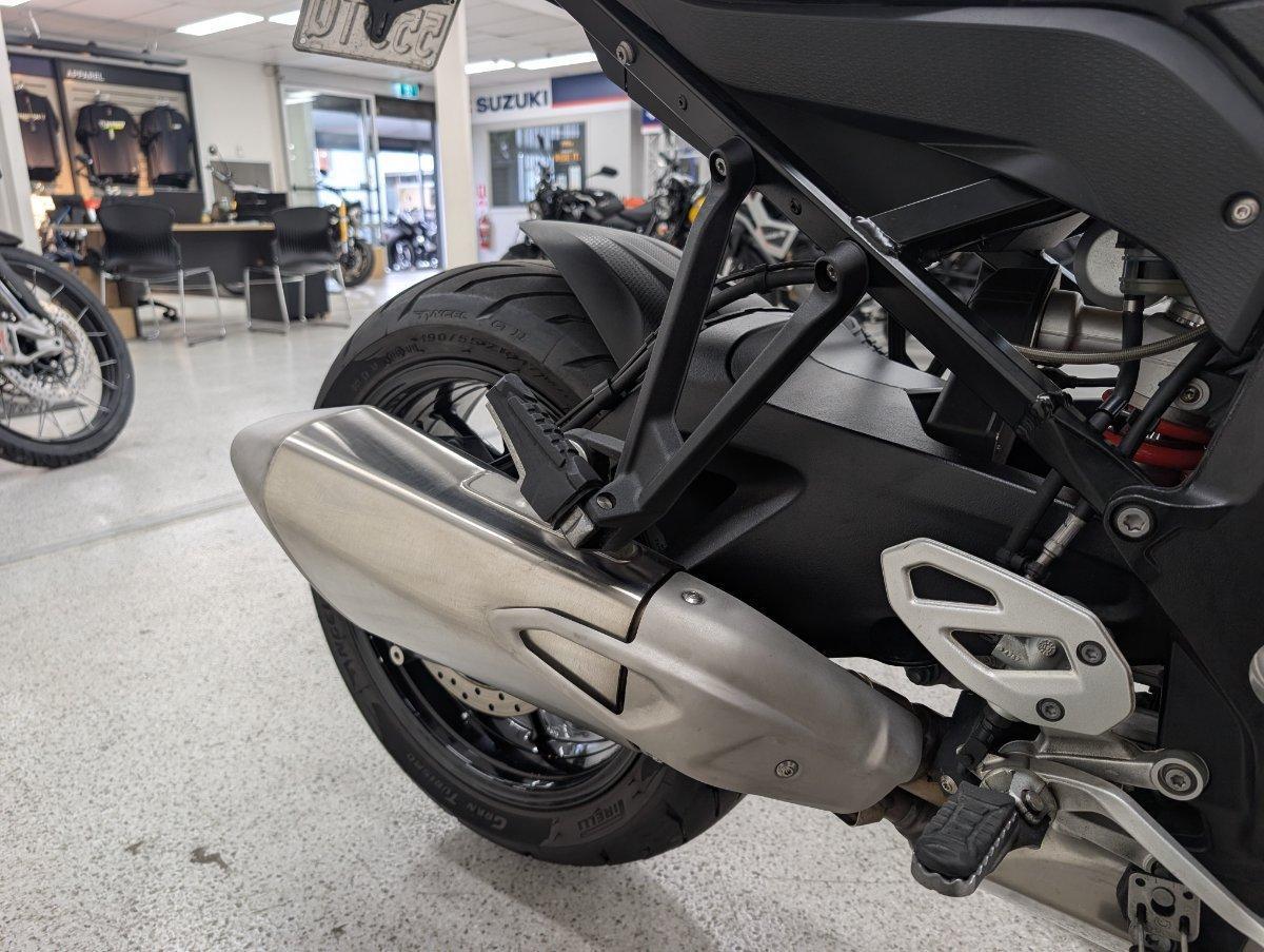 2019 BMW S 1000 XR TRIPLE BLACK DUAL SPORTS