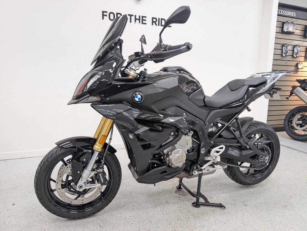 2019 BMW S 1000 XR TRIPLE BLACK DUAL SPORTS