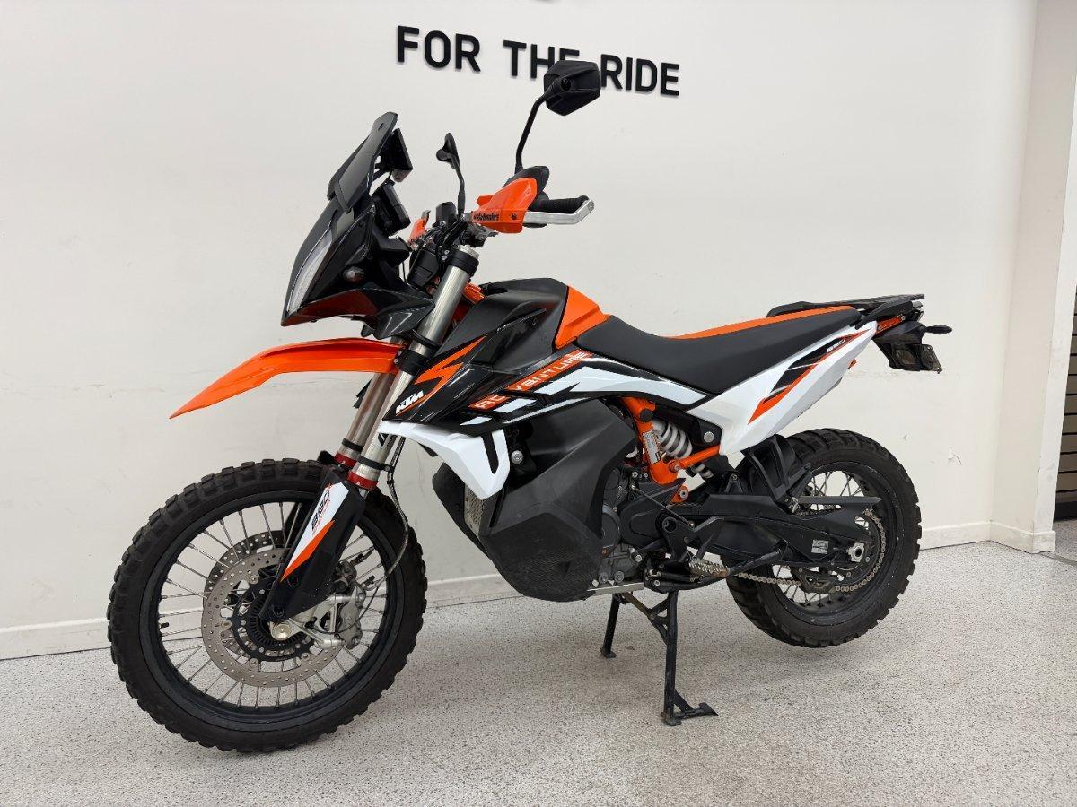 2022 KTM 890 ADVENTURE R DUAL SPORTS
