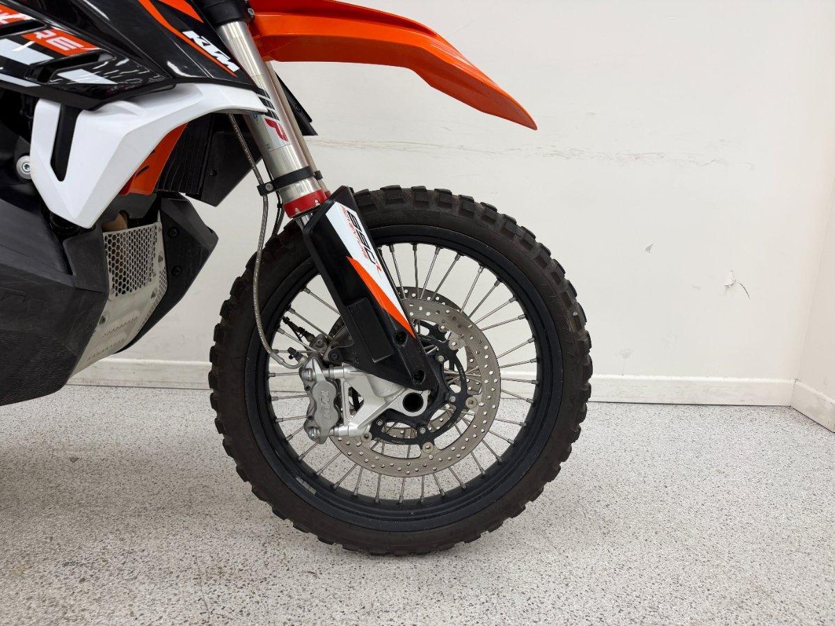 2022 KTM 890 ADVENTURE R DUAL SPORTS