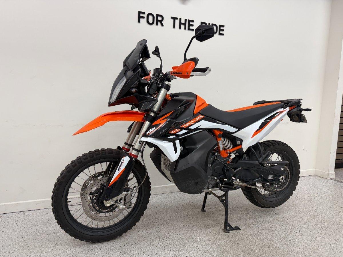 2022 KTM 890 ADVENTURE R DUAL SPORTS