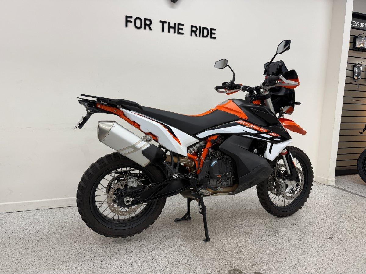 2022 KTM 890 ADVENTURE R DUAL SPORTS