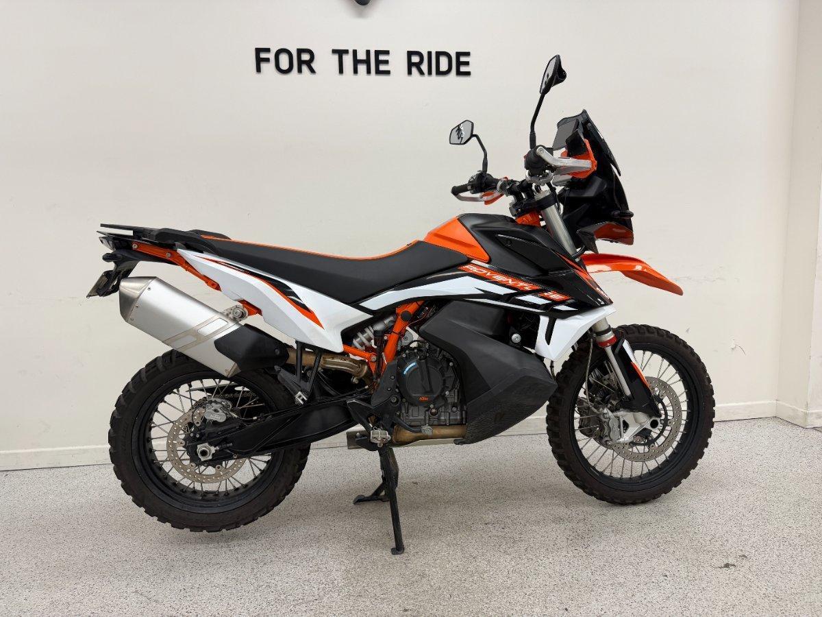 2022 KTM 890 ADVENTURE R DUAL SPORTS