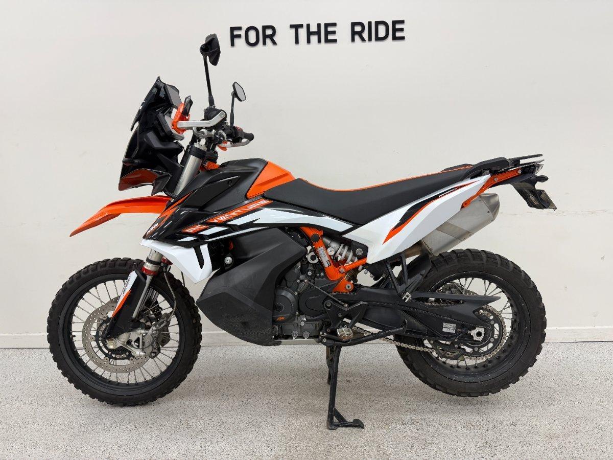 2022 KTM 890 ADVENTURE R DUAL SPORTS