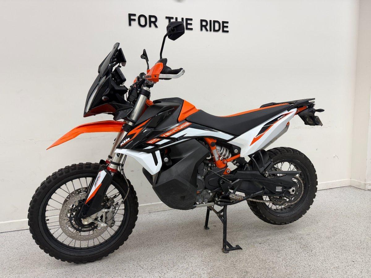 2022 KTM 890 ADVENTURE R DUAL SPORTS