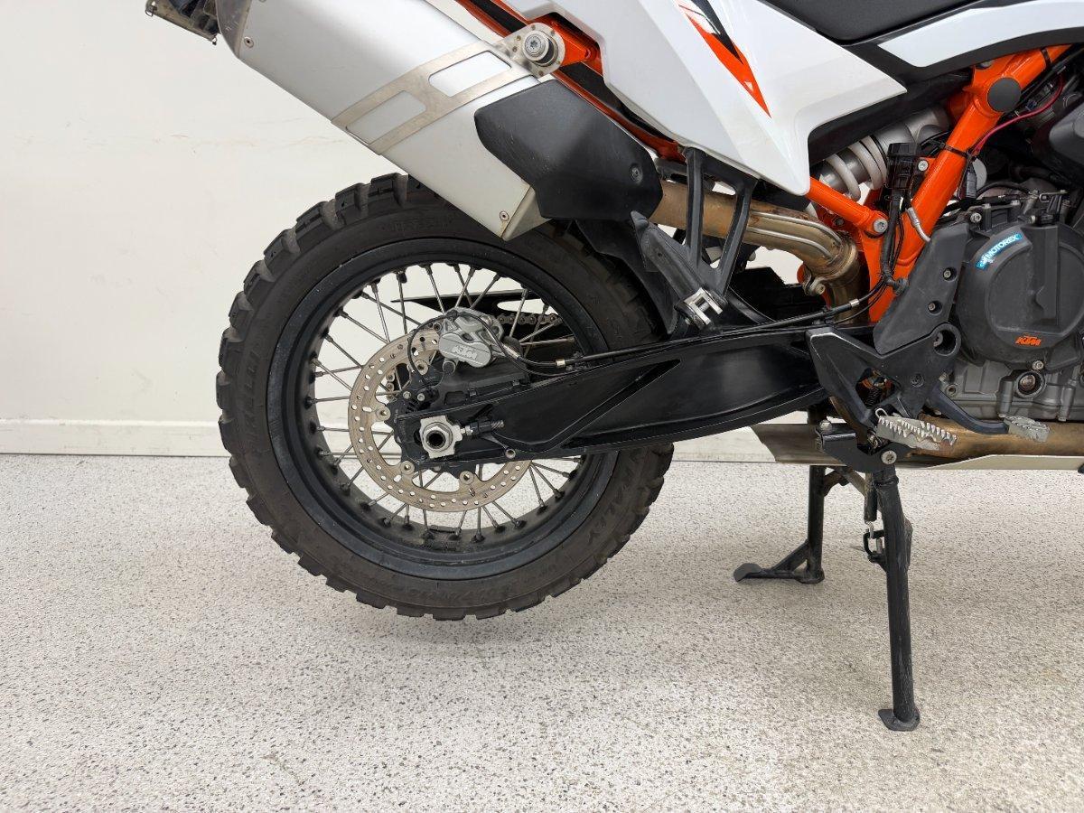 2022 KTM 890 ADVENTURE R DUAL SPORTS