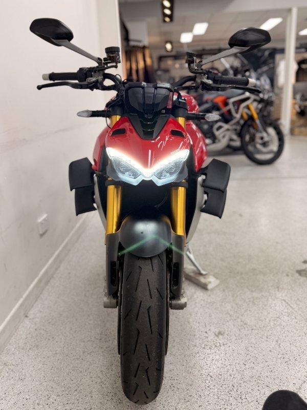 2021 DUCATI STREETFIGHTER V4 S SPORTS