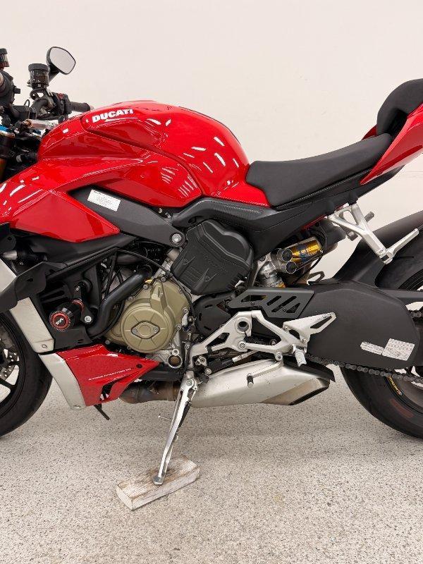 2021 DUCATI STREETFIGHTER V4 S SPORTS