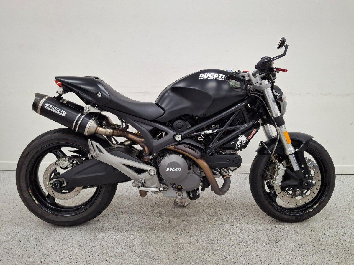 2012 DUCATI MONSTER 659 ROAD