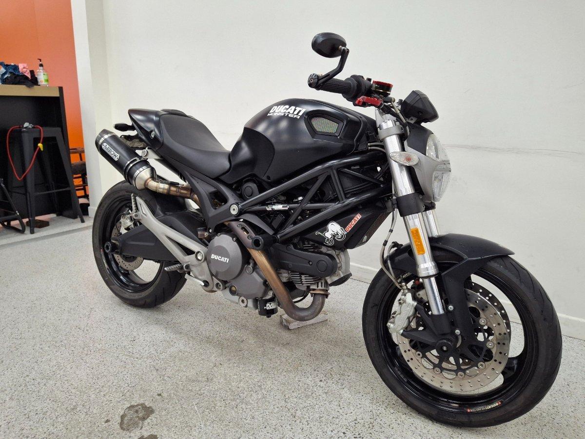 2012 DUCATI MONSTER 659 ROAD