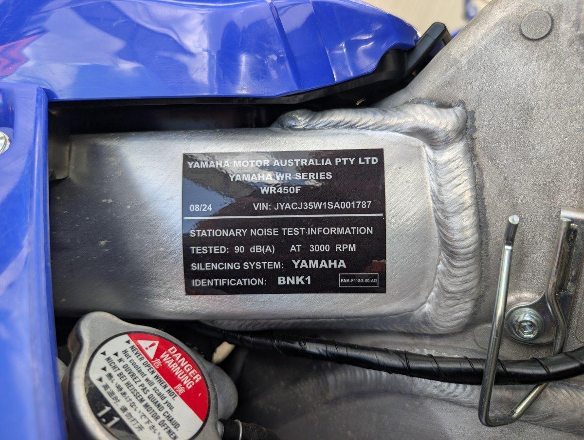 2025 YAMAHA WR450F ENDURO