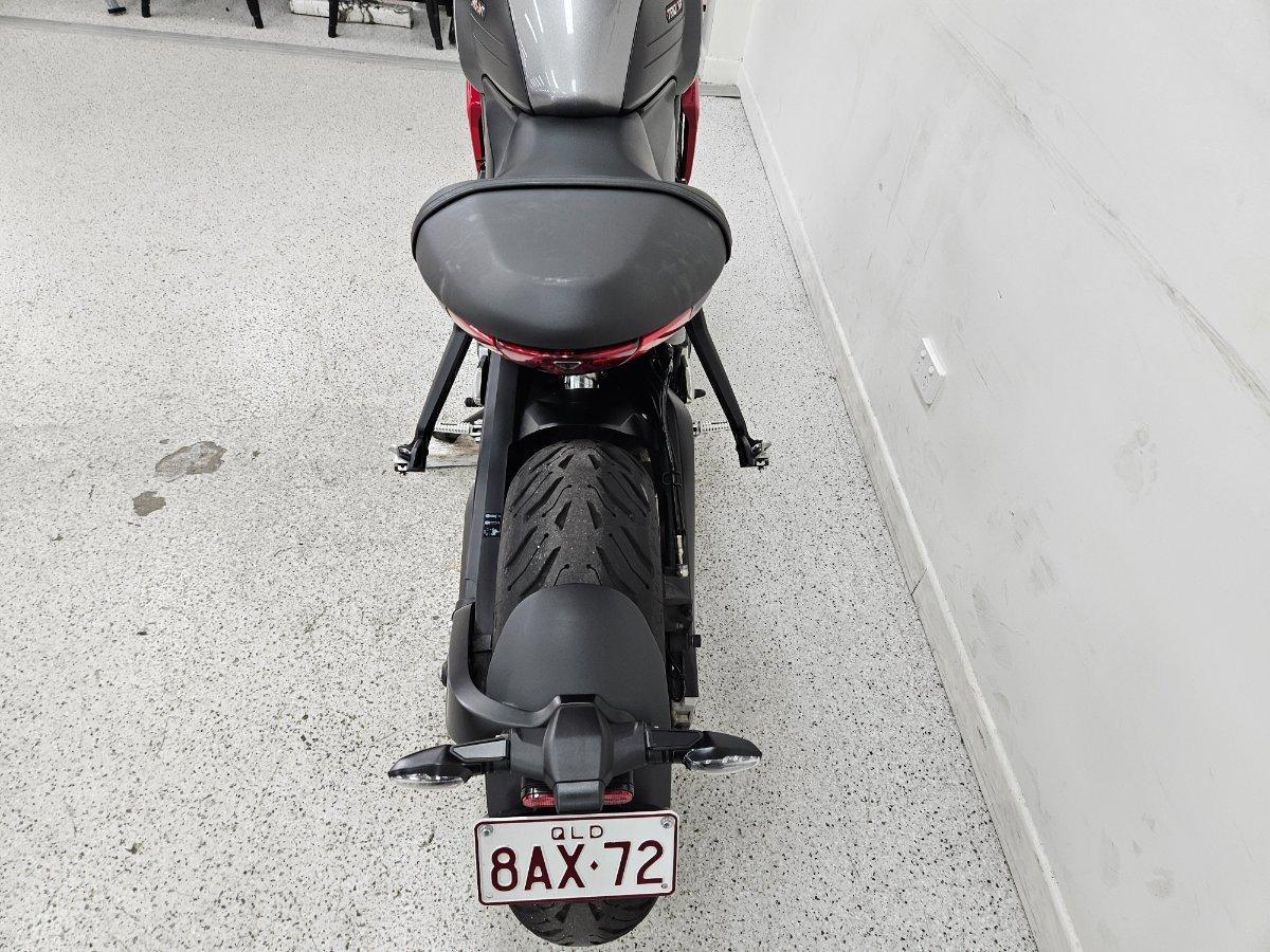 2024 TRIUMPH TRIDENT 660 ROAD