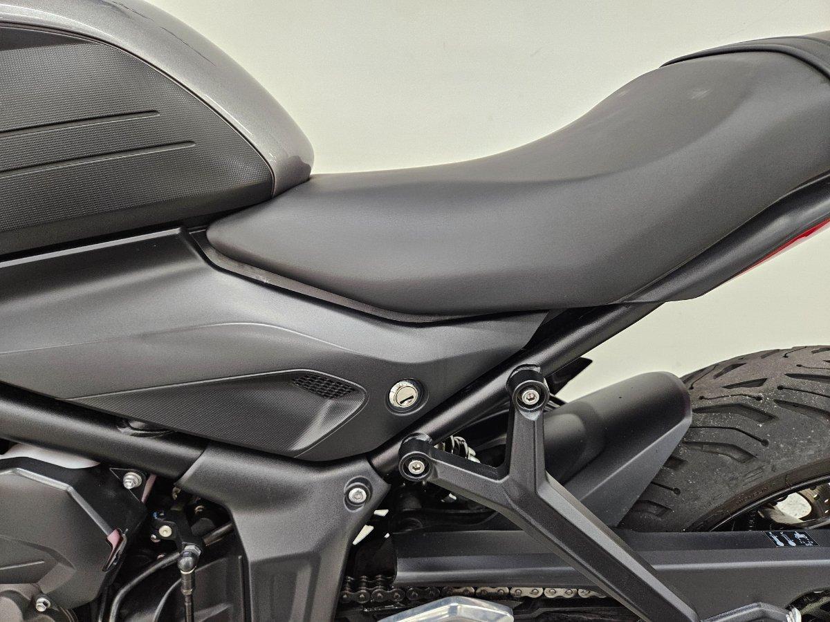 2024 TRIUMPH TRIDENT 660 ROAD