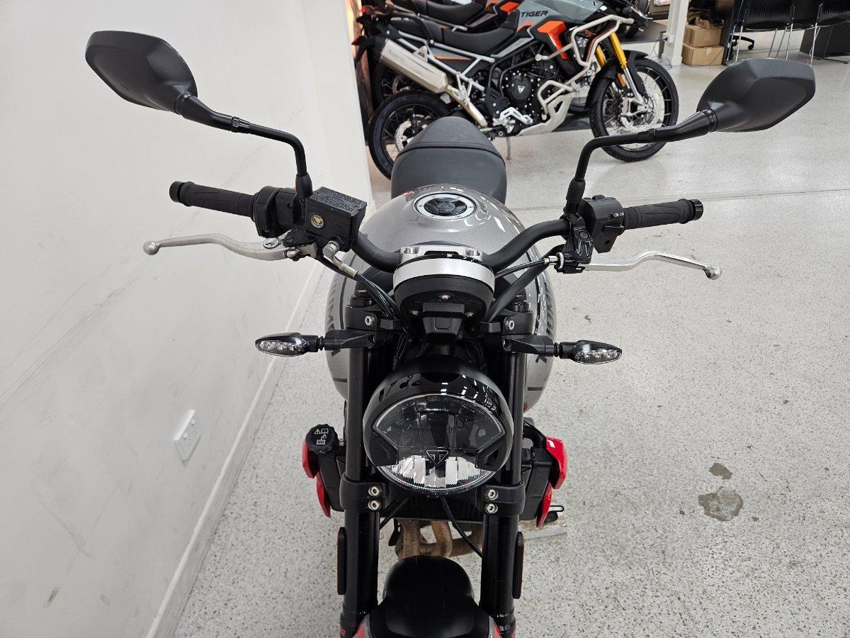 2024 TRIUMPH TRIDENT 660 ROAD