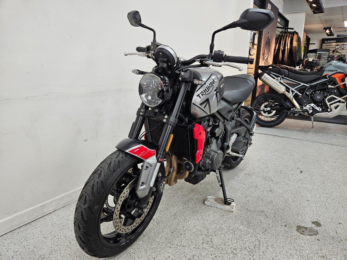 2024 TRIUMPH TRIDENT 660 ROAD