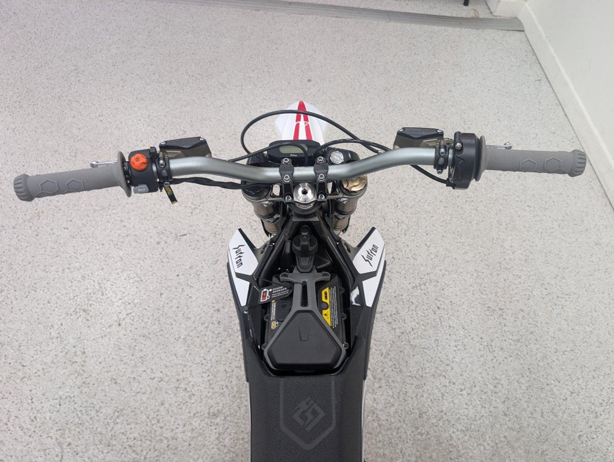 2025 SUR-RON HYPER BEE 14/12 TRAIL