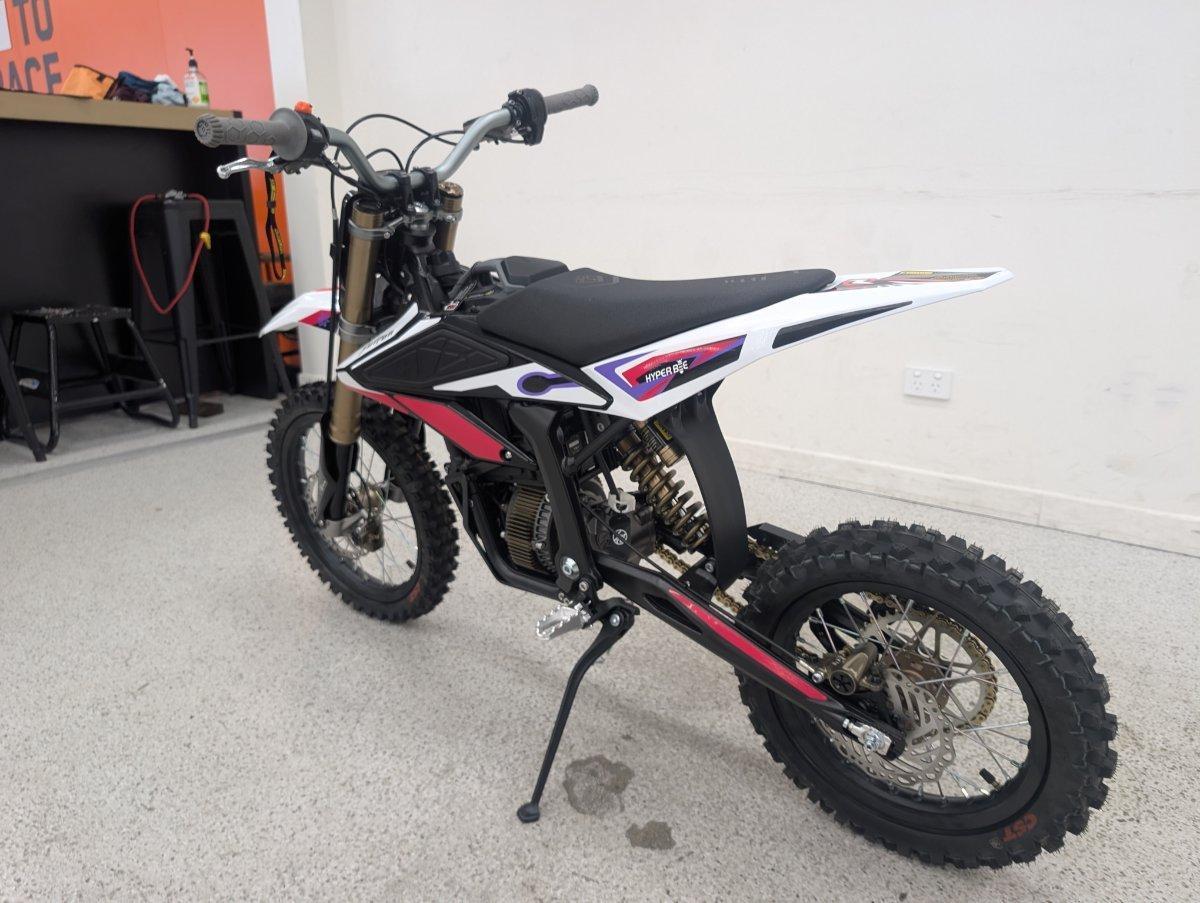 2025 SUR-RON HYPER BEE 14/12 TRAIL