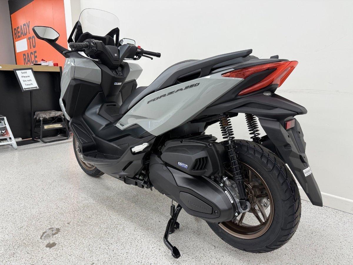 2025 HONDA FORZA 350 (NSS350A) SCOOTER