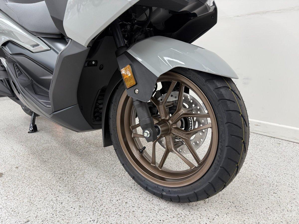 2025 HONDA FORZA 350 (NSS350A) SCOOTER