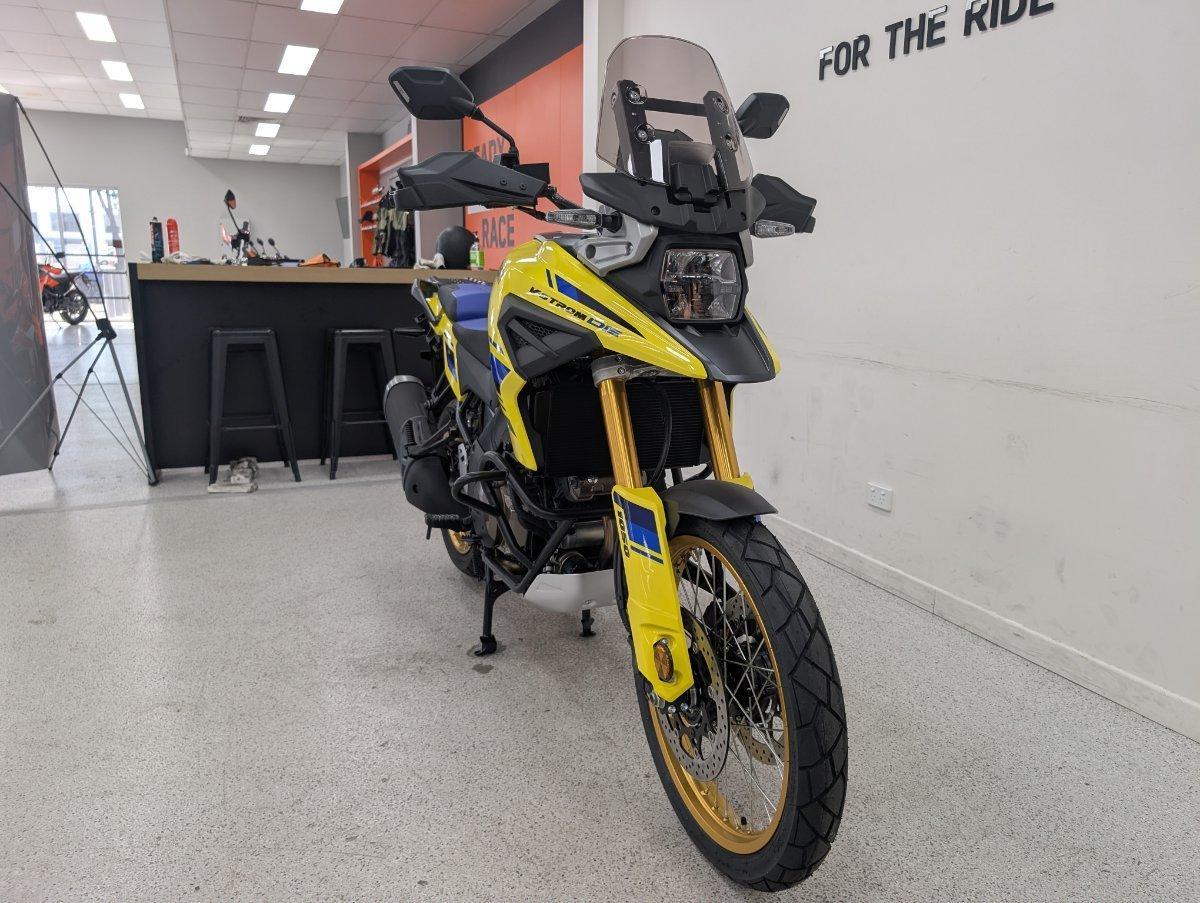 2024 SUZUKI V-STROM 1050DE (DL1050RJM3) DUAL SPORTS