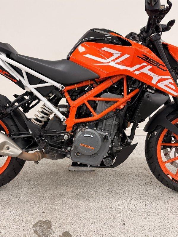 2022 KTM 390 DUKE ROAD
