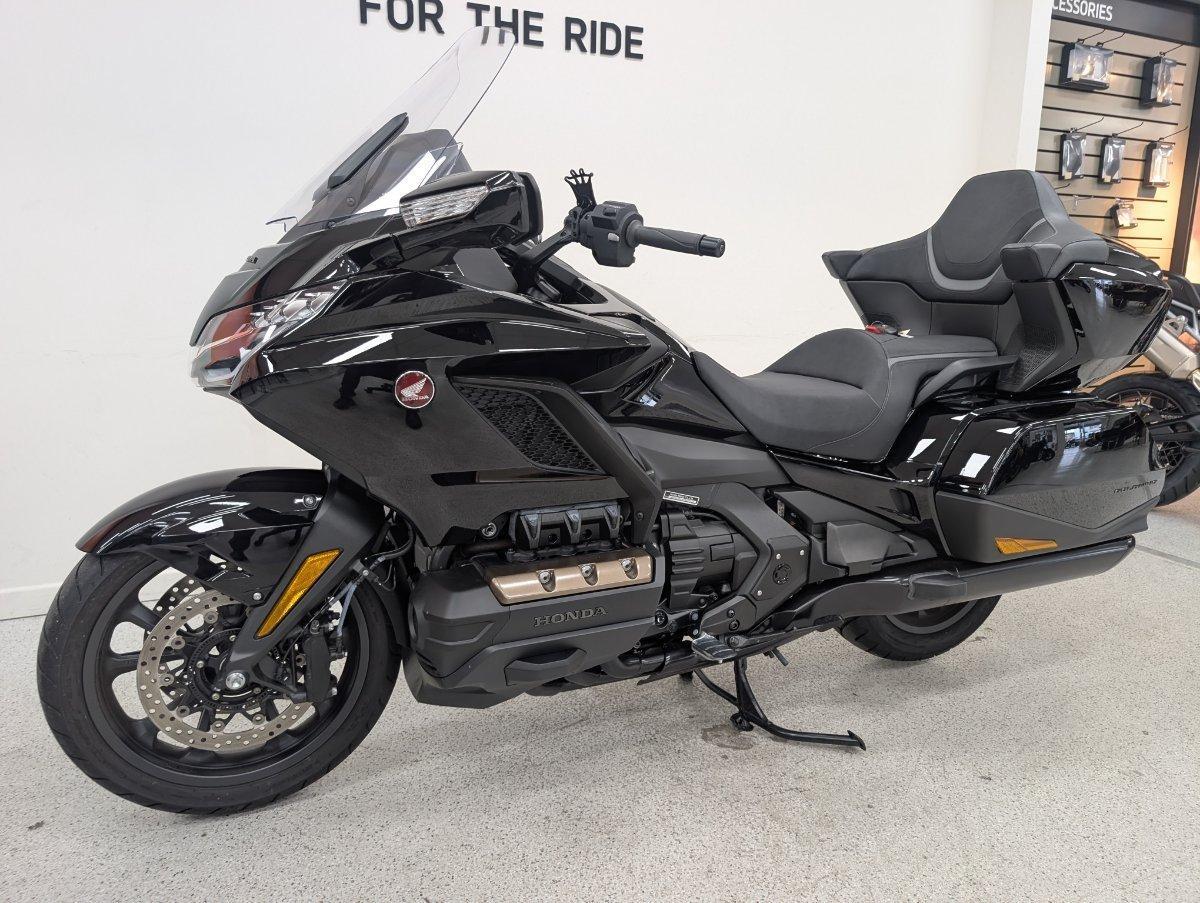 2023 HONDA GL1800DA ABS GOLDWING TOUR PRE TOURER