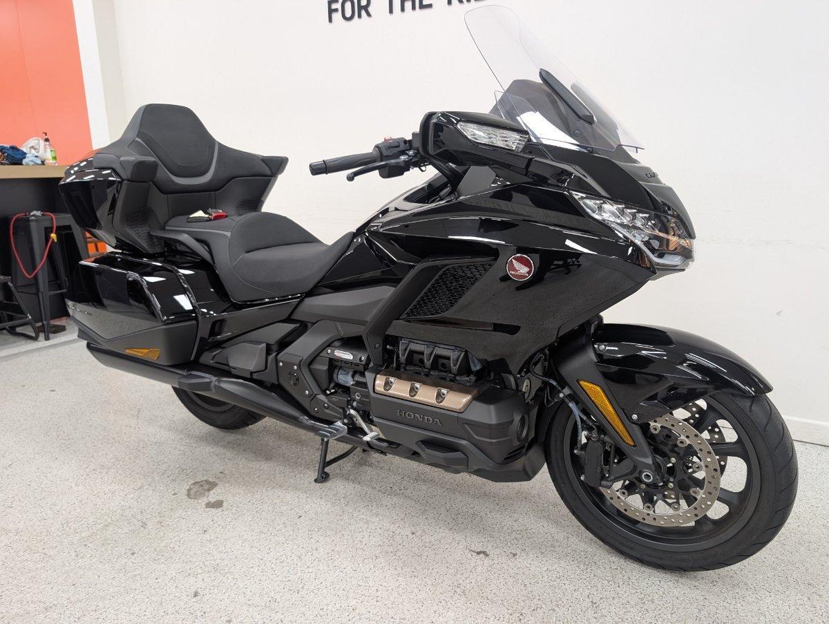 2023 HONDA GL1800DA ABS GOLDWING TOUR PRE TOURER