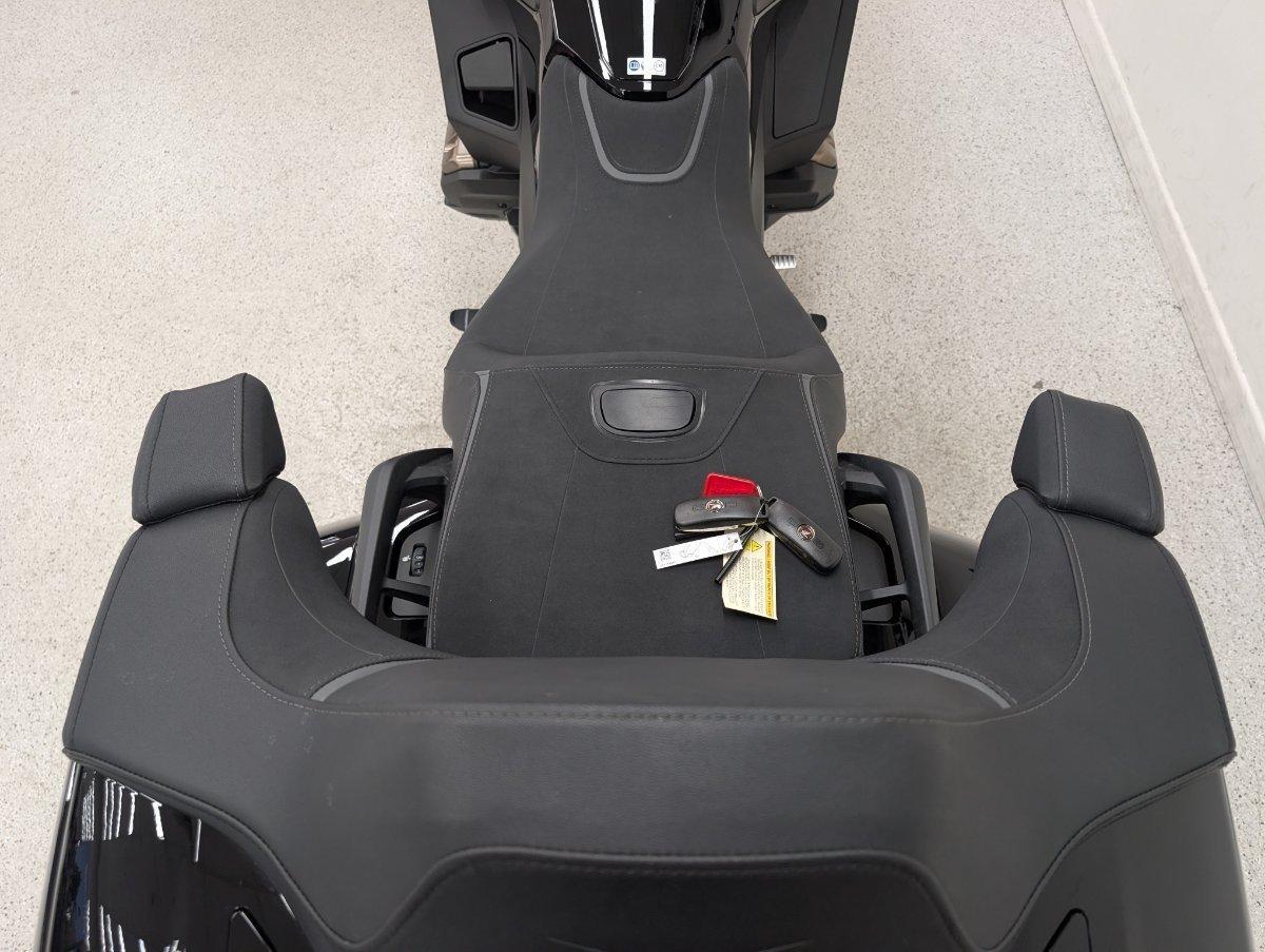 2023 HONDA GL1800DA ABS GOLDWING TOUR PRE TOURER