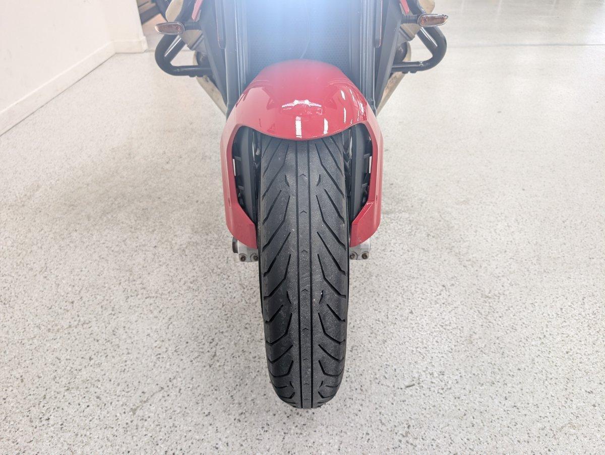 2023 MOTO GUZZI V100 MANDELLO ROAD