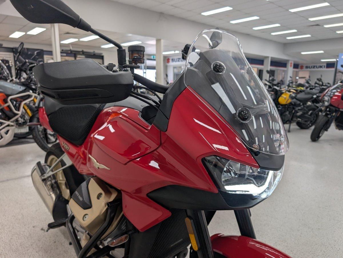 2023 MOTO GUZZI V100 MANDELLO ROAD