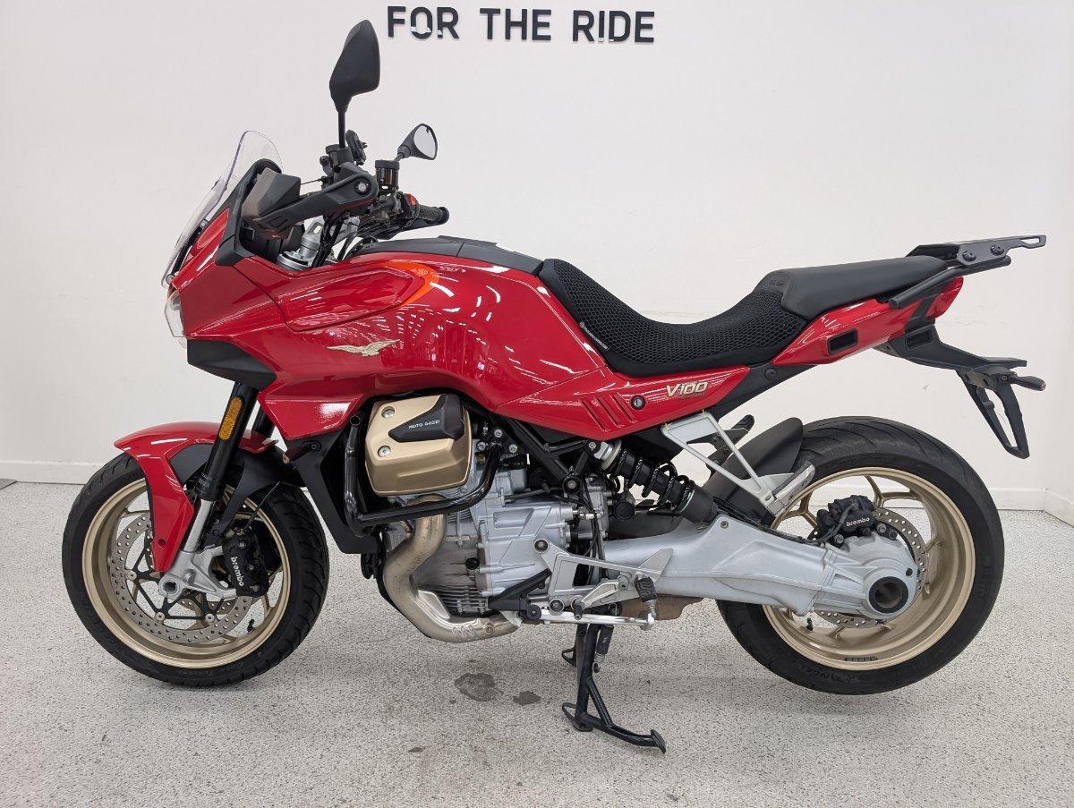 2023 MOTO GUZZI V100 MANDELLO ROAD