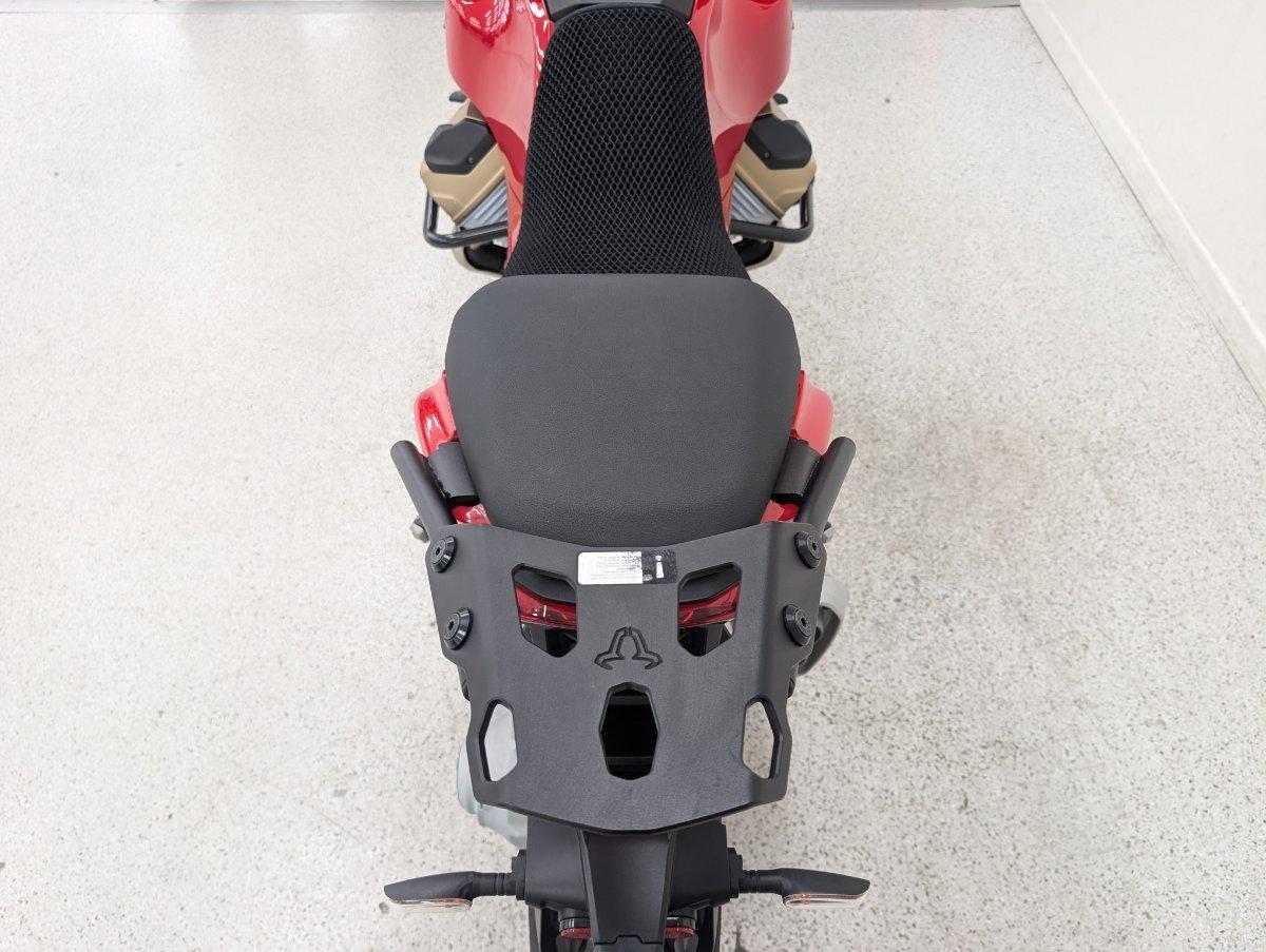 2023 MOTO GUZZI V100 MANDELLO ROAD