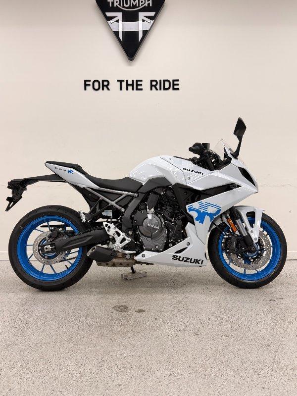 2026 SUZUKI GSX-8R ROAD