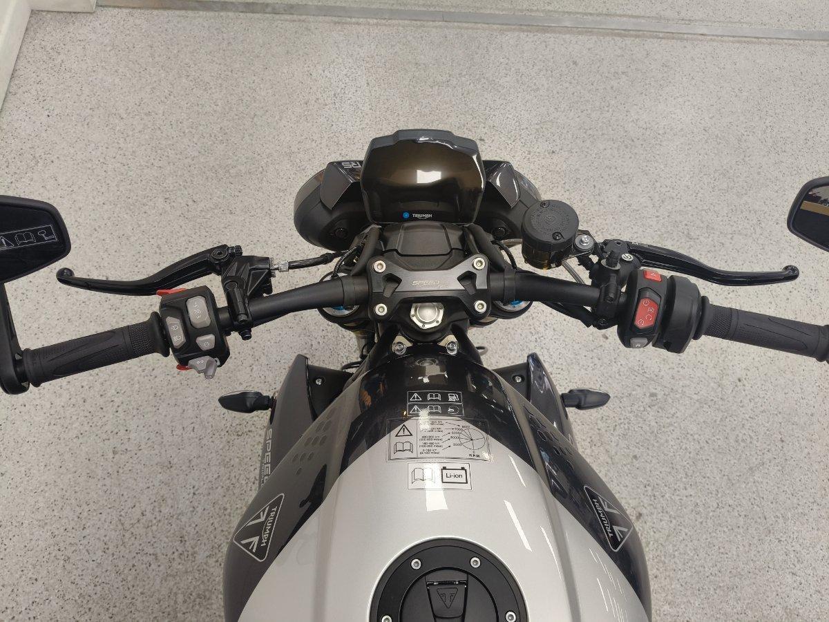 2026 TRIUMPH SPEED TRIPLE 1200 RS ROAD
