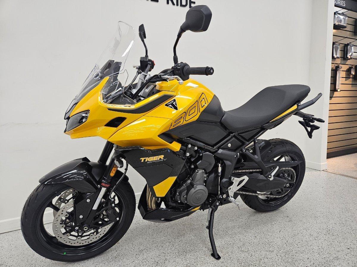 2025 TRIUMPH TIGER SPORT 800 DUAL SPORTS