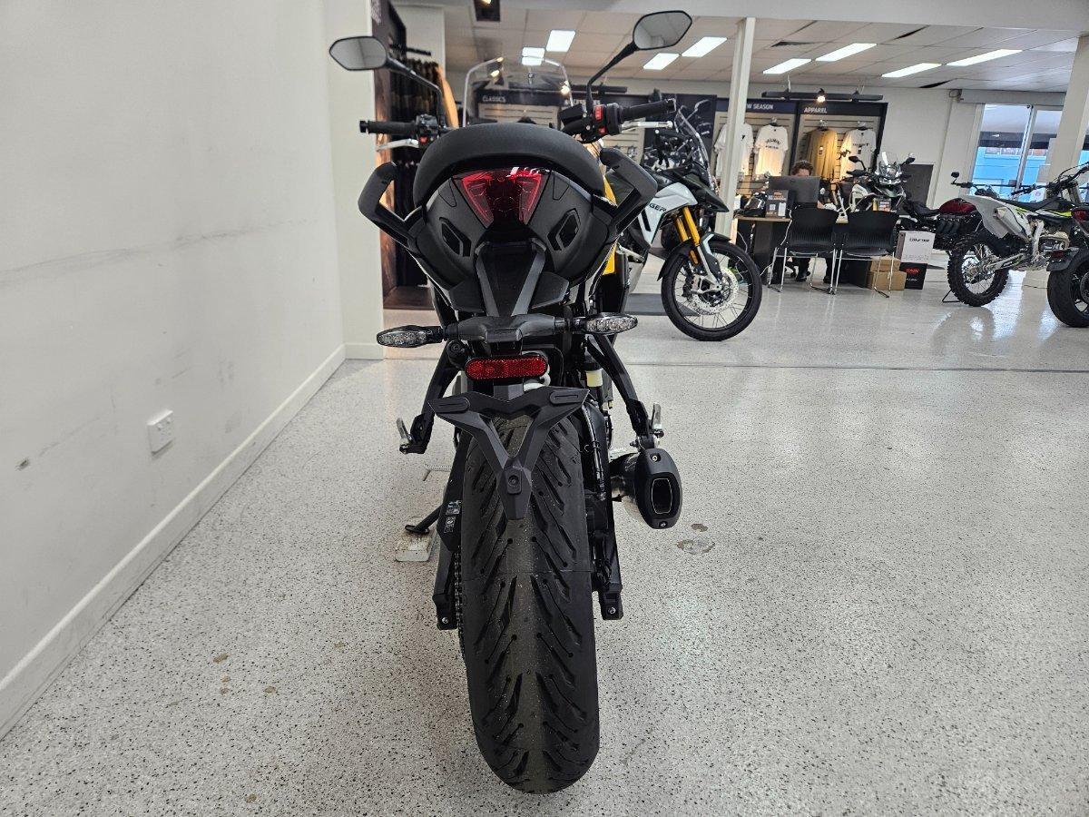 2025 TRIUMPH TIGER SPORT 800 DUAL SPORTS
