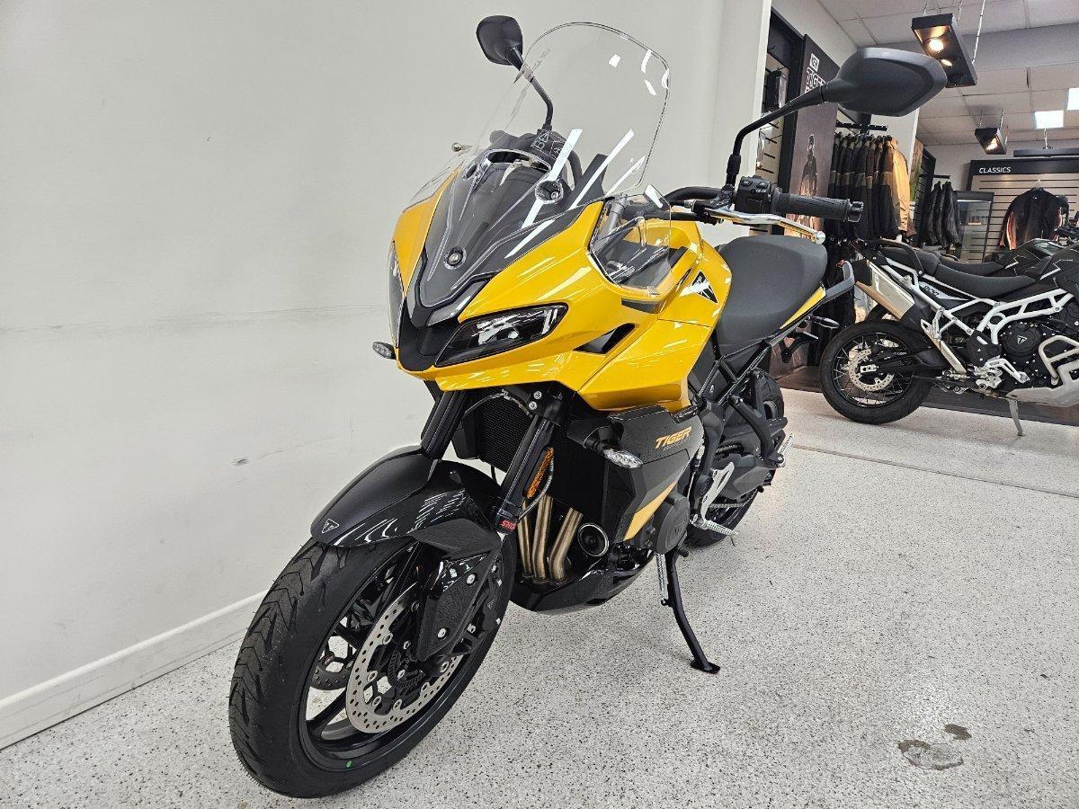 2025 TRIUMPH TIGER SPORT 800 DUAL SPORTS