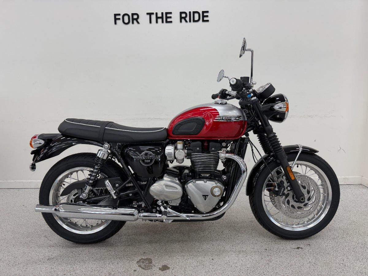 2026 TRIUMPH BONNEVILLE T120 ROAD